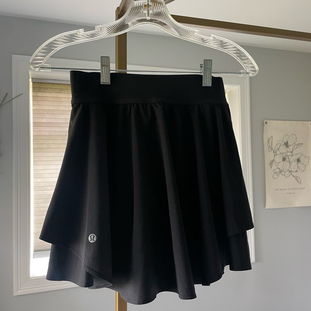BRAND NEW LULU tennis skirt